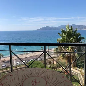With Sea View, Aircondition And Parking Appartement